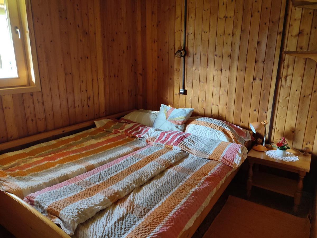 Beehive Cabin On A Farm Radovljica Exterior foto